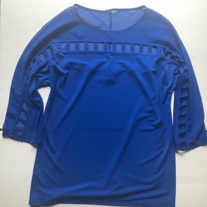 NWOT Women’s Blue Cutout Sleeve Express Shirt